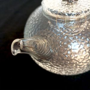 Kyusu japonez din sticlă termorezistentă cu mâner lateral – Oriental Hammered Glass 300 ml